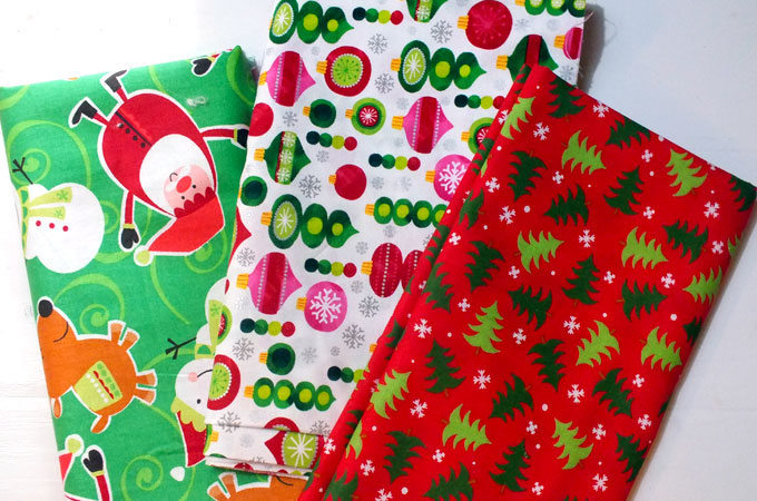 DIY Christmas Pillowcases - Two Sisters Crafting