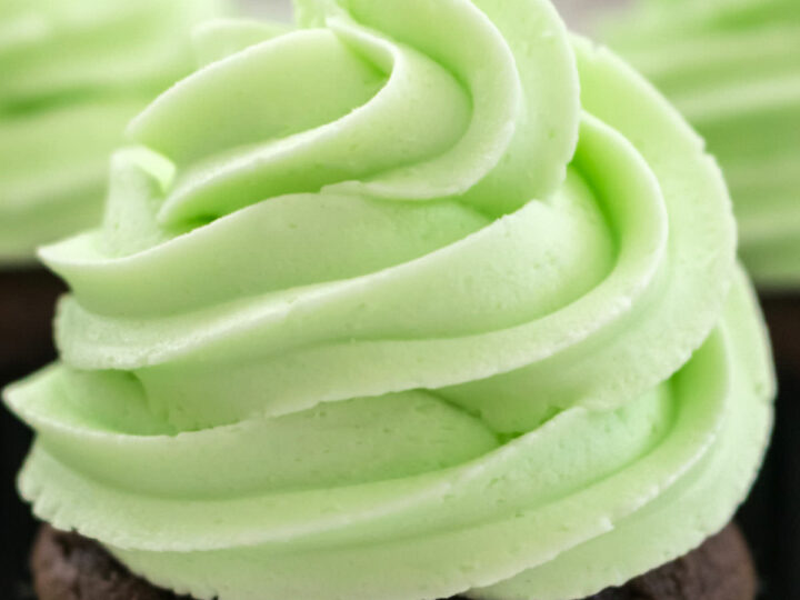 Mint frosting store