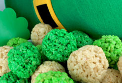 St. Patrick's Day Rice Krispie Bites