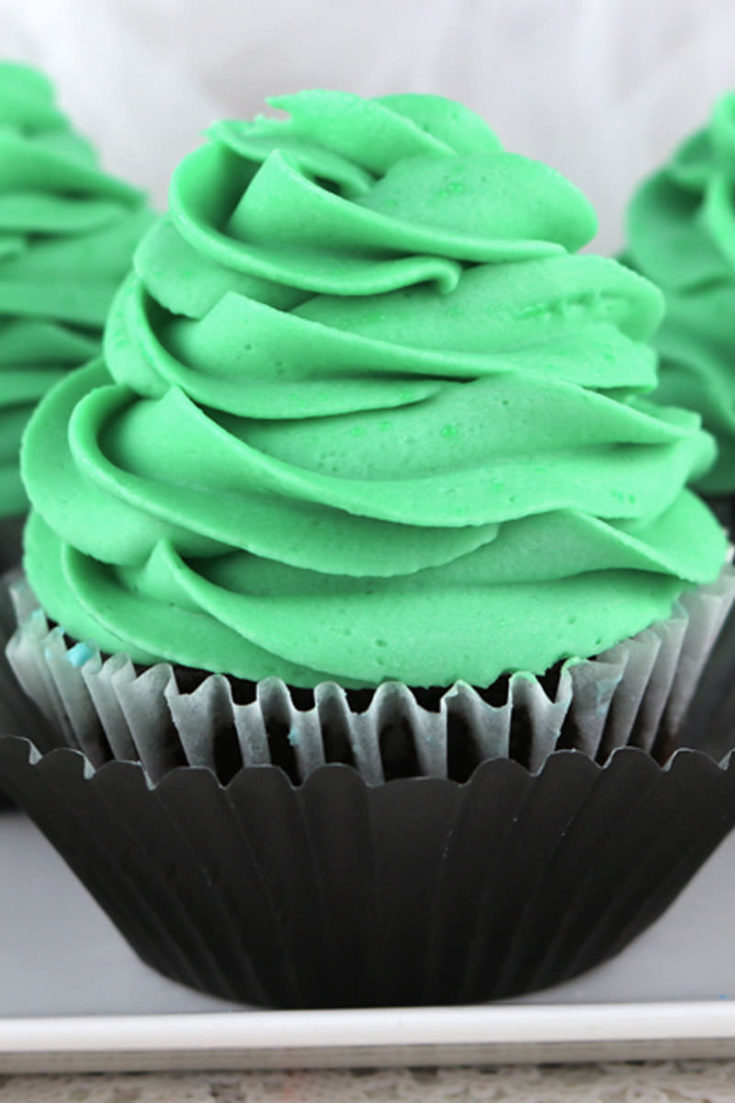 The Best Mint Buttercream Frosting Two Sisters