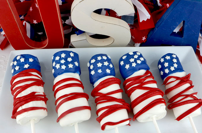 American Flag Marshmallow Pops | All-American 4th of July Desserts | Homemade Recipes | traditional 4th of july foods