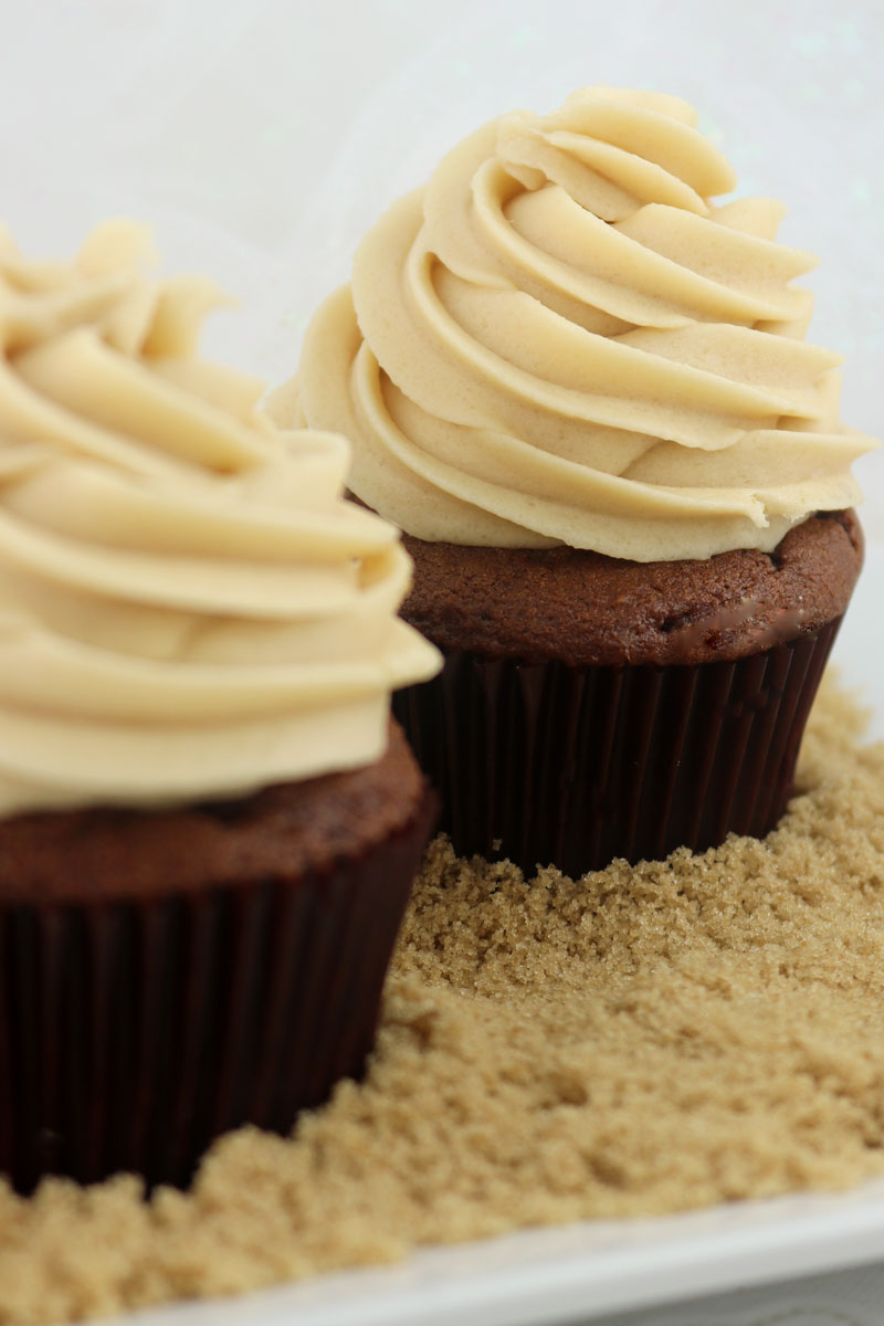 Brown Sugar Cream Cheese Frosting - Two Sisters