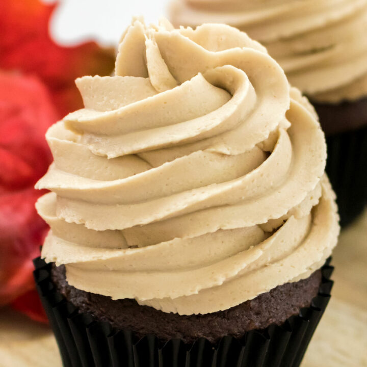 Easy Homemade Maple Cupcake Recipe 2023 AtOnce   Maple Buttercream Frosting 1200 Featured 720x720 