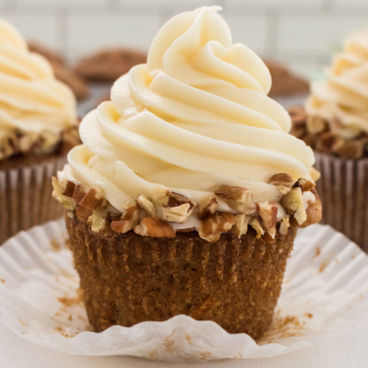 Healthy Carrot Cake Cupcakes - Low-Calorie, Low-Fat!
