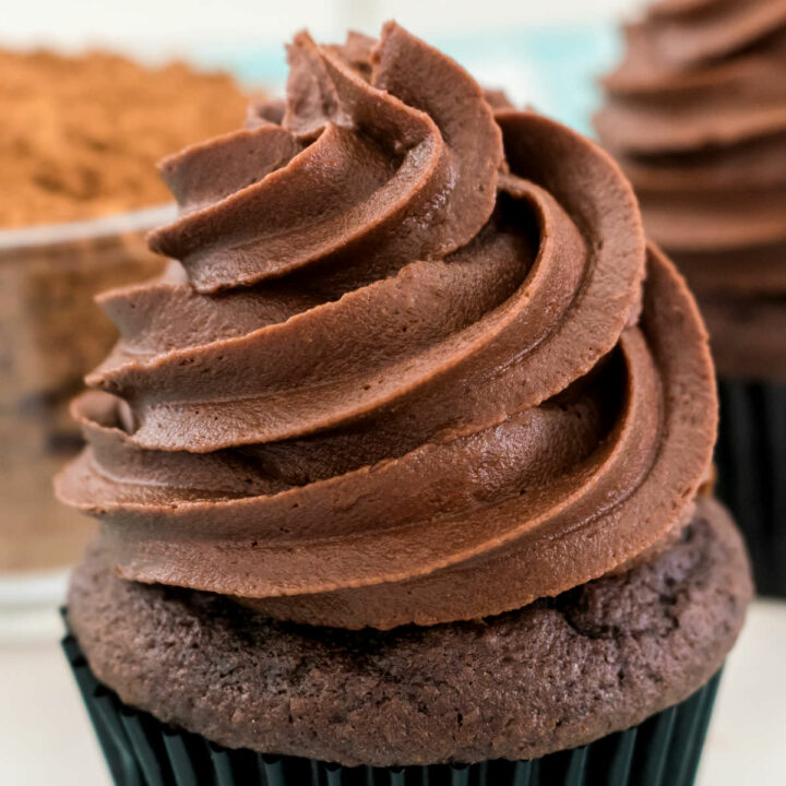 Chocolate Cake with Cream Cheese Frosting - Chenée Today