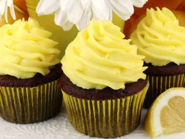 The Best Lemon Whipped Cream Frosting