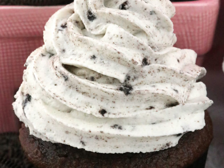 Oreo Cake With Oreo Whipped Cream Frosting Recipe