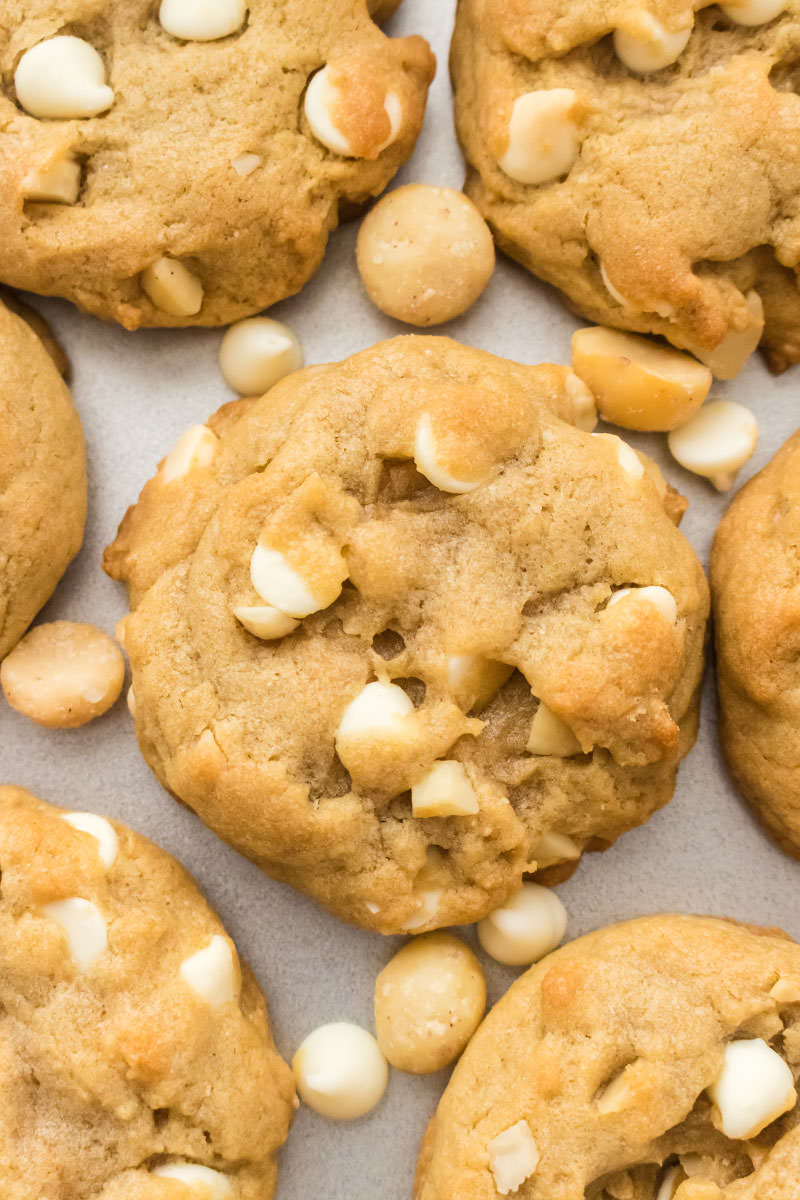 nestle white chip macadamia cookies