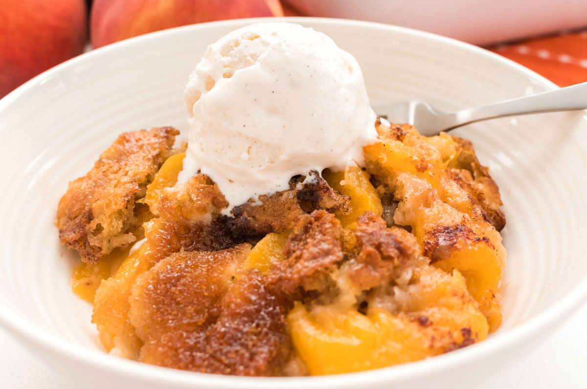 Old Fashioned Peach Cobbler - Two Sisters