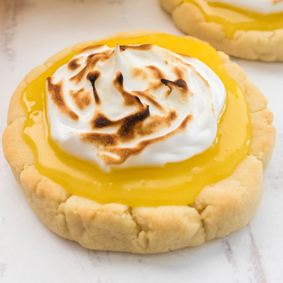 Lemon Meringue Pie Cookies - Two Sisters