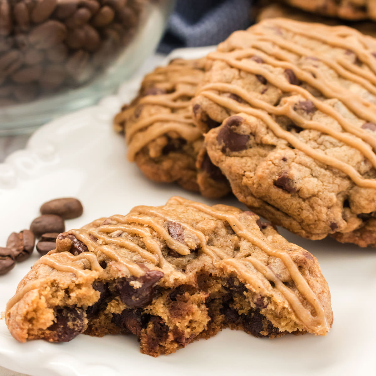 starbucks  Starbucks, Monster cookies, Coffee